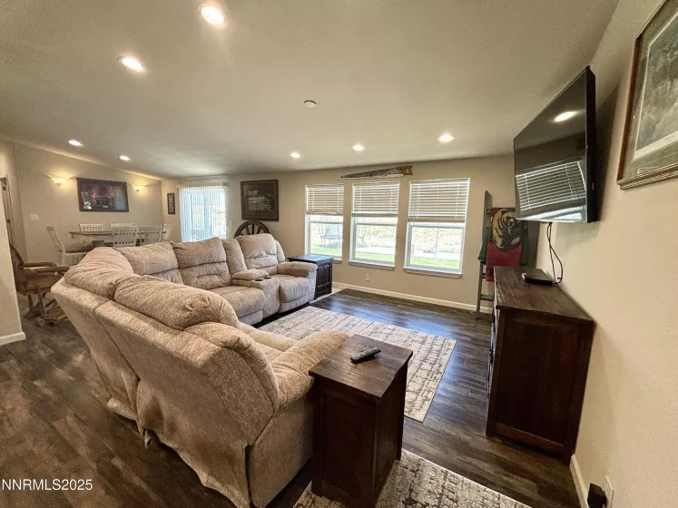 200 Misty, Winnemucca, Nevada 89445, 4 Bedrooms Bedrooms, ,3 BathroomsBathrooms,Residential,Residential,Misty,250054548