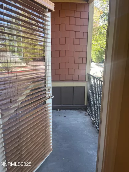 1450 Idlewild, Reno, Nevada 89509, 2 Bedrooms Bedrooms, ,1 BathroomBathrooms,Residential,Residential,Idlewild,250054551