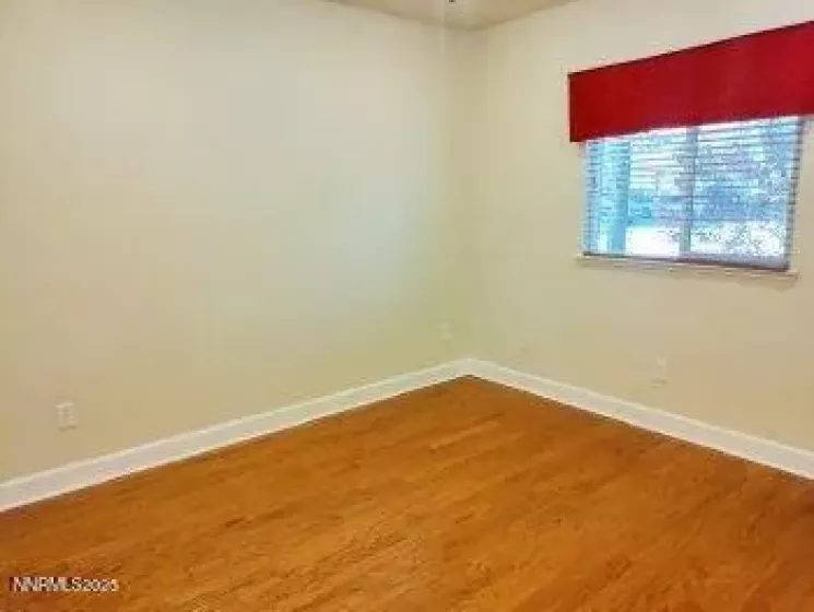 1450 Idlewild, Reno, Nevada 89509, 2 Bedrooms Bedrooms, ,1 BathroomBathrooms,Residential,Residential,Idlewild,250054551
