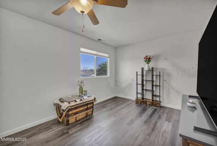 225 Poppy Hills Drive, Fernley, Nevada 89408, 3 Bedrooms Bedrooms, ,2 BathroomsBathrooms,Residential,Residential,Poppy Hills Drive,250054549