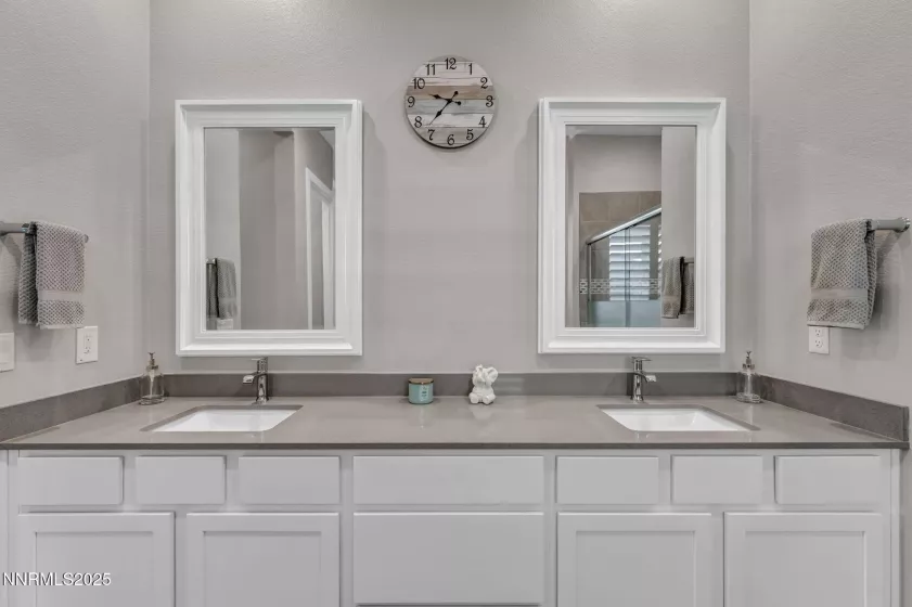 1968 Hogan Peak, Carson City, Nevada 89701, 3 Bedrooms Bedrooms, ,2 BathroomsBathrooms,Residential,Residential,Hogan Peak,250054557