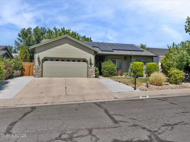 1846 Harper, Carson City, Nevada 89701, 3 Bedrooms Bedrooms, ,2 BathroomsBathrooms,Residential,Residential,Harper,250054555