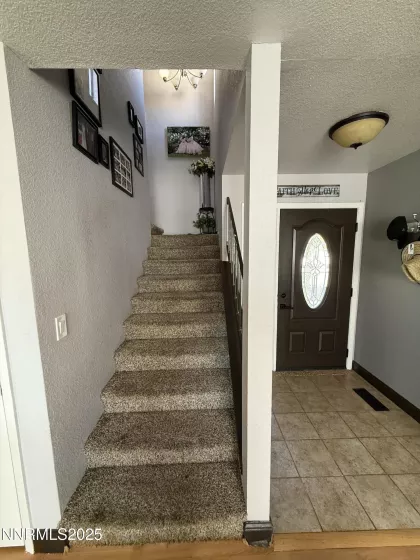 6995 Peppermint, Reno, Nevada 89506, 4 Bedrooms Bedrooms, ,3 BathroomsBathrooms,Residential,Residential,Peppermint,250054558