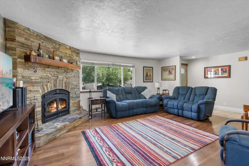 1385 Dunbar, Washoe Valley, Nevada 89704, 3 Bedrooms Bedrooms, ,2 BathroomsBathrooms,Residential,Residential,Dunbar,250054559