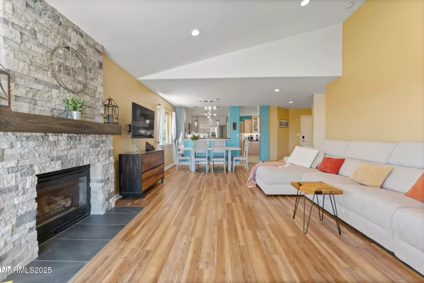 2255 Wide Horizon, Reno, Nevada 89509, 3 Bedrooms Bedrooms, ,2 BathroomsBathrooms,Residential Lease,Manufactured,Wide Horizon,250054561