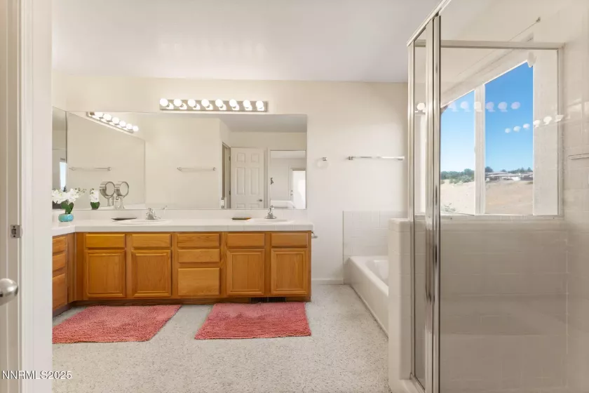 2255 Wide Horizon, Reno, Nevada 89509, 3 Bedrooms Bedrooms, ,2 BathroomsBathrooms,Residential Lease,Manufactured,Wide Horizon,250054561