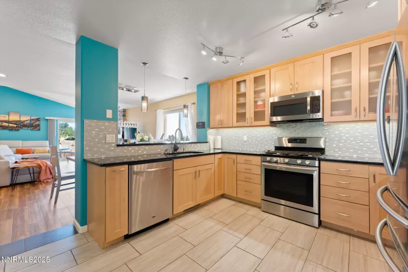 2255 Wide Horizon, Reno, Nevada 89509, 3 Bedrooms Bedrooms, ,2 BathroomsBathrooms,Residential Lease,Manufactured,Wide Horizon,250054561