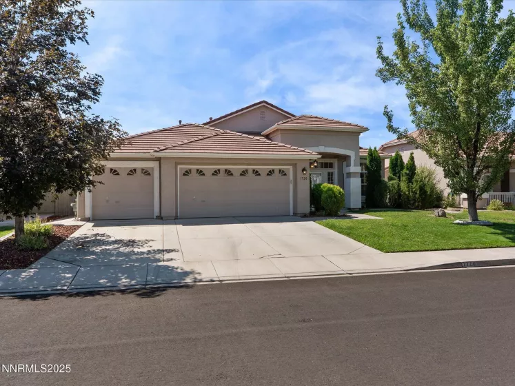 1720 Colavita, Reno, Nevada 89521, 4 Bedrooms Bedrooms, ,2 BathroomsBathrooms,Residential,Residential,Colavita,250054568