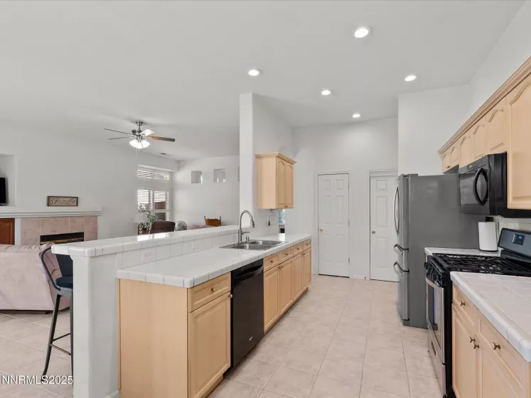 1720 Colavita, Reno, Nevada 89521, 4 Bedrooms Bedrooms, ,2 BathroomsBathrooms,Residential,Residential,Colavita,250054568