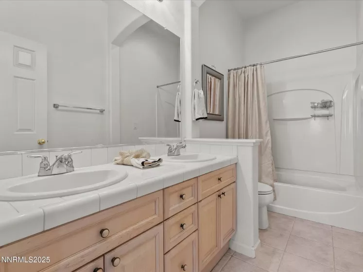 1720 Colavita, Reno, Nevada 89521, 4 Bedrooms Bedrooms, ,2 BathroomsBathrooms,Residential,Residential,Colavita,250054568