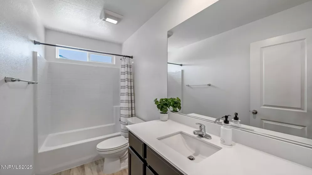 653 Mc Gill, Reno, Nevada 89506, 3 Bedrooms Bedrooms, ,2 BathroomsBathrooms,Residential,Residential,Mc Gill,250054567