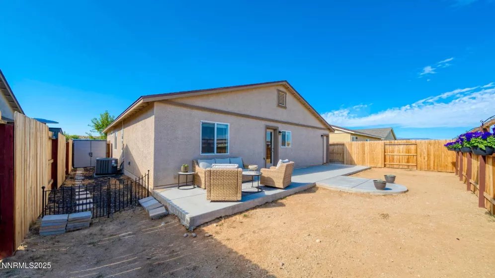 653 Mc Gill, Reno, Nevada 89506, 3 Bedrooms Bedrooms, ,2 BathroomsBathrooms,Residential,Residential,Mc Gill,250054567
