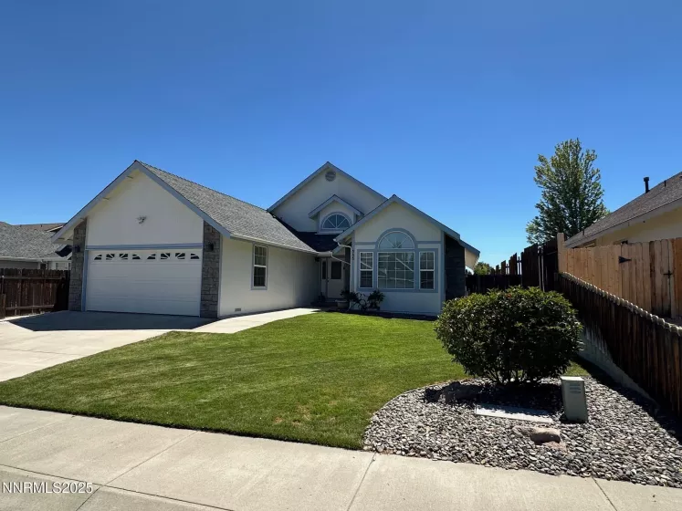 555 Summerfield Dr., Carson City, Nevada 89701, 3 Bedrooms Bedrooms, ,2 BathroomsBathrooms,Residential,Residential,Summerfield Dr.,250054569