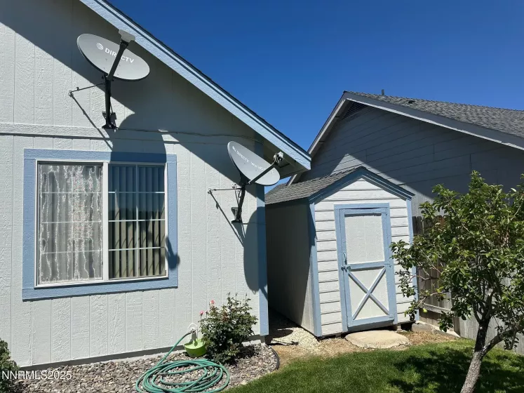 555 Summerfield Dr., Carson City, Nevada 89701, 3 Bedrooms Bedrooms, ,2 BathroomsBathrooms,Residential,Residential,Summerfield Dr.,250054569