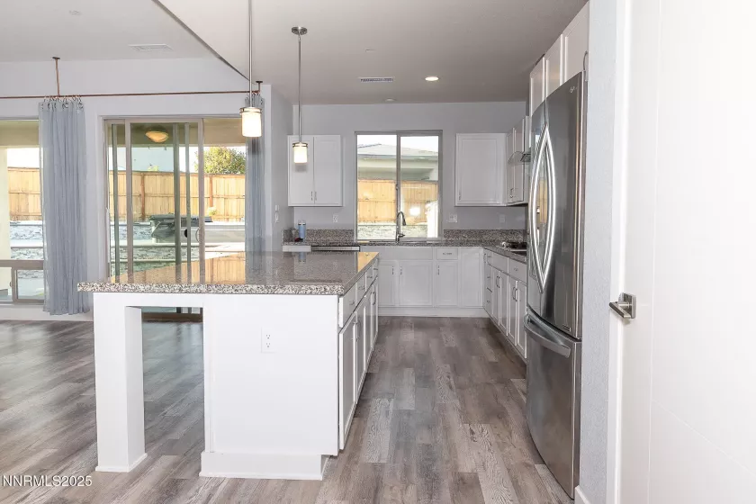 2738 Kettle, Sparks, Nevada 89436, 4 Bedrooms Bedrooms, ,3 BathroomsBathrooms,Residential,Residential,Kettle,250054573