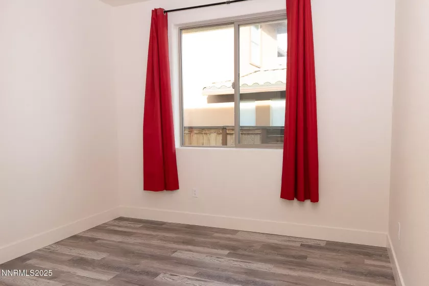 2738 Kettle, Sparks, Nevada 89436, 4 Bedrooms Bedrooms, ,3 BathroomsBathrooms,Residential,Residential,Kettle,250054573