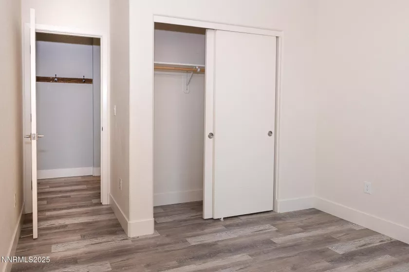 2738 Kettle, Sparks, Nevada 89436, 4 Bedrooms Bedrooms, ,3 BathroomsBathrooms,Residential,Residential,Kettle,250054573