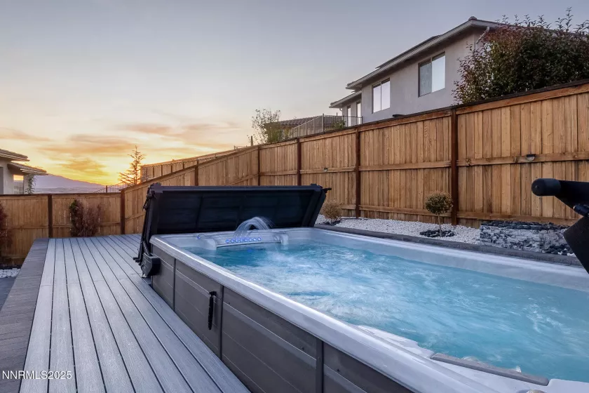 2738 Kettle, Sparks, Nevada 89436, 4 Bedrooms Bedrooms, ,3 BathroomsBathrooms,Residential,Residential,Kettle,250054573