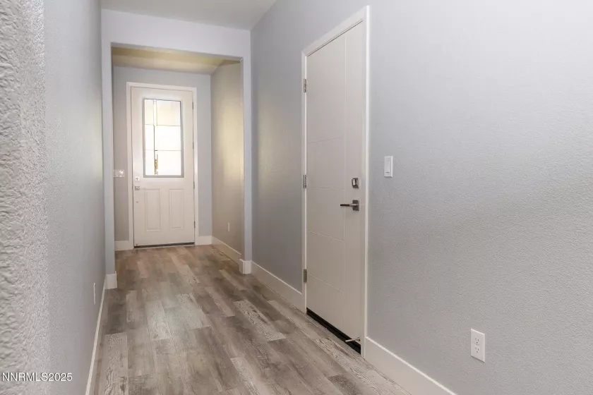 2738 Kettle, Sparks, Nevada 89436, 4 Bedrooms Bedrooms, ,3 BathroomsBathrooms,Residential,Residential,Kettle,250054573