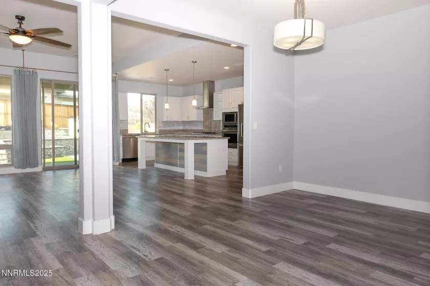 2738 Kettle, Sparks, Nevada 89436, 4 Bedrooms Bedrooms, ,3 BathroomsBathrooms,Residential,Residential,Kettle,250054573