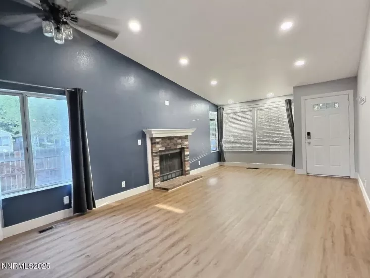 1600 Fargo, Sparks, Nevada 89434, 3 Bedrooms Bedrooms, ,2 BathroomsBathrooms,Residential,Residential,Fargo,250054576