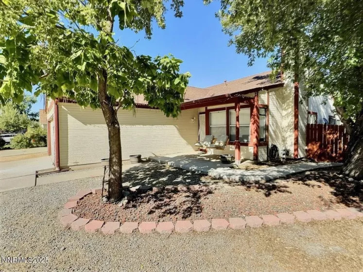1600 Fargo, Sparks, Nevada 89434, 3 Bedrooms Bedrooms, ,2 BathroomsBathrooms,Residential,Residential,Fargo,250054576