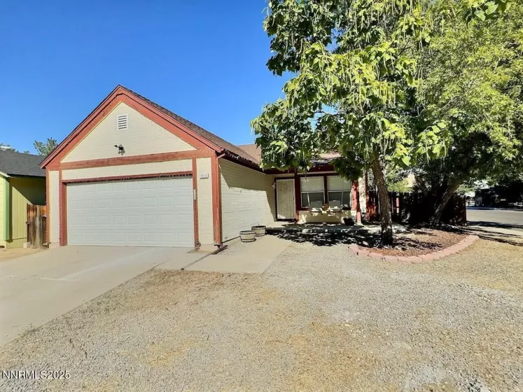 1600 Fargo, Sparks, Nevada 89434, 3 Bedrooms Bedrooms, ,2 BathroomsBathrooms,Residential,Residential,Fargo,250054576