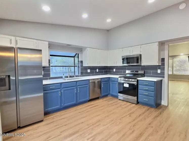 1600 Fargo, Sparks, Nevada 89434, 3 Bedrooms Bedrooms, ,2 BathroomsBathrooms,Residential,Residential,Fargo,250054576