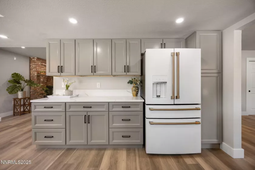 2205 Keever, Reno, Nevada 89509, 3 Bedrooms Bedrooms, ,2 BathroomsBathrooms,Residential,Residential,Keever,250054579