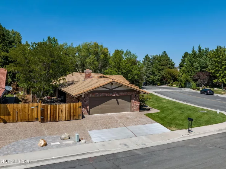 2205 Keever, Reno, Nevada 89509, 3 Bedrooms Bedrooms, ,2 BathroomsBathrooms,Residential,Residential,Keever,250054579