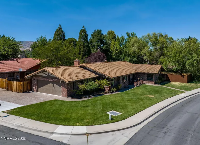 2205 Keever, Reno, Nevada 89509, 3 Bedrooms Bedrooms, ,2 BathroomsBathrooms,Residential,Residential,Keever,250054579