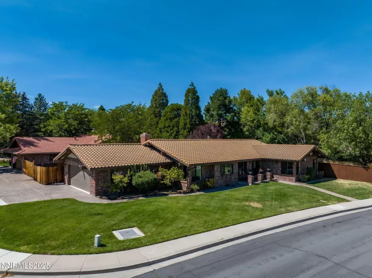 2205 Keever, Reno, Nevada 89509, 3 Bedrooms Bedrooms, ,2 BathroomsBathrooms,Residential,Residential,Keever,250054579