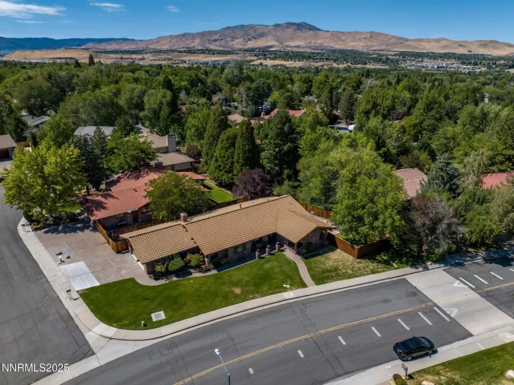 2205 Keever, Reno, Nevada 89509, 3 Bedrooms Bedrooms, ,2 BathroomsBathrooms,Residential,Residential,Keever,250054579