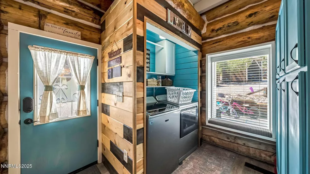 2270 Enterprise, Reno, Nevada 89521, 3 Bedrooms Bedrooms, ,2 BathroomsBathrooms,Residential,Residential,Enterprise,250054580