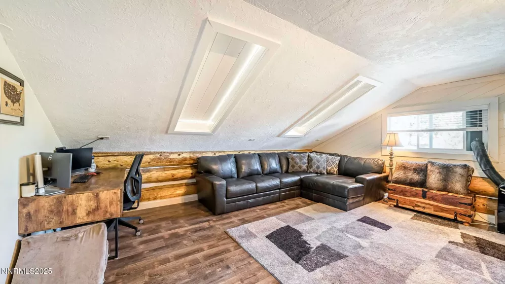 2270 Enterprise, Reno, Nevada 89521, 3 Bedrooms Bedrooms, ,2 BathroomsBathrooms,Residential,Residential,Enterprise,250054580