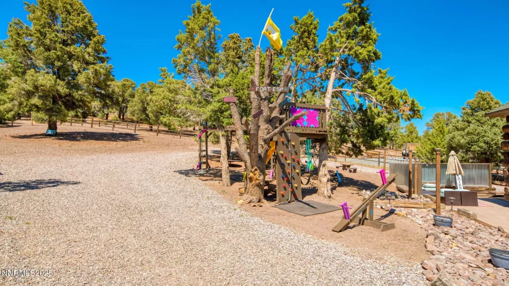 2270 Enterprise, Reno, Nevada 89521, 3 Bedrooms Bedrooms, ,2 BathroomsBathrooms,Residential,Residential,Enterprise,250054580
