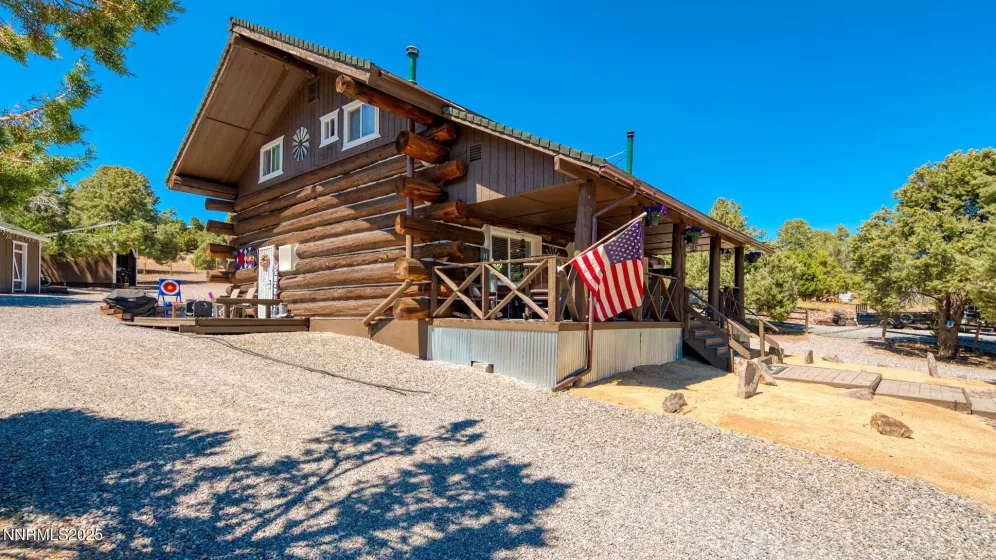 2270 Enterprise, Reno, Nevada 89521, 3 Bedrooms Bedrooms, ,2 BathroomsBathrooms,Residential,Residential,Enterprise,250054580
