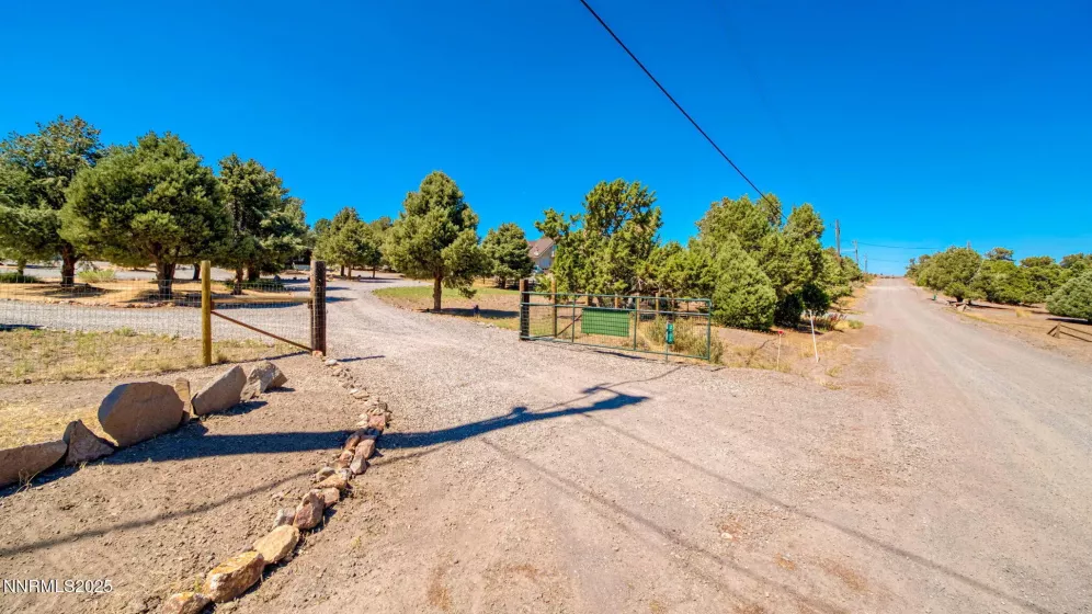 2270 Enterprise, Reno, Nevada 89521, 3 Bedrooms Bedrooms, ,2 BathroomsBathrooms,Residential,Residential,Enterprise,250054580