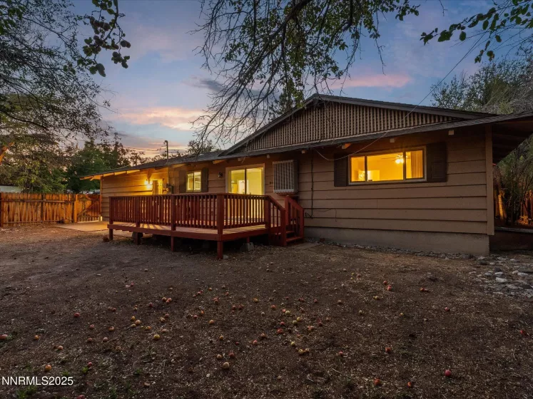 1190 Alturas, Reno, Nevada 89503, 3 Bedrooms Bedrooms, ,2 BathroomsBathrooms,Residential,Residential,Alturas,250054581