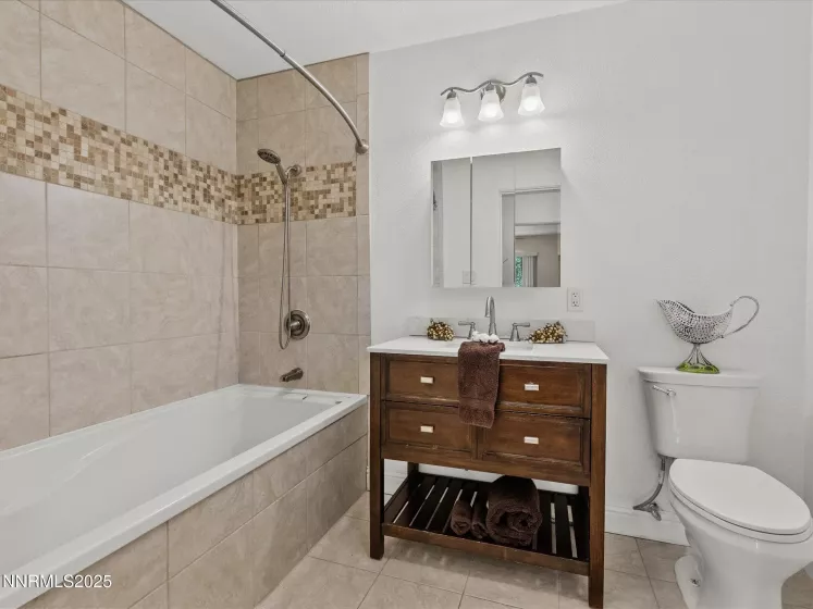 1190 Alturas, Reno, Nevada 89503, 3 Bedrooms Bedrooms, ,2 BathroomsBathrooms,Residential,Residential,Alturas,250054581