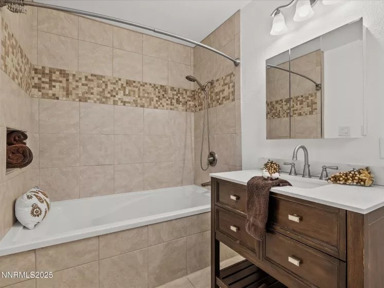 1190 Alturas, Reno, Nevada 89503, 3 Bedrooms Bedrooms, ,2 BathroomsBathrooms,Residential,Residential,Alturas,250054581