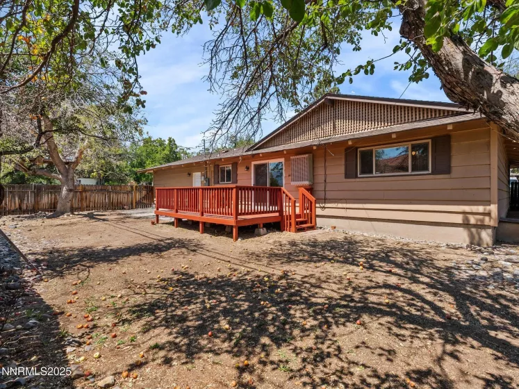 1190 Alturas, Reno, Nevada 89503, 3 Bedrooms Bedrooms, ,2 BathroomsBathrooms,Residential,Residential,Alturas,250054581