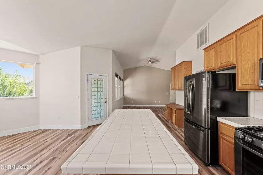 1023 Pepper, Fernley, Nevada 89408, 3 Bedrooms Bedrooms, ,2 BathroomsBathrooms,Residential,Residential,Pepper,250054583