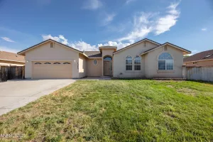 1023 Pepper, Fernley, Nevada 89408, 3 Bedrooms Bedrooms, ,2 BathroomsBathrooms,Residential,Residential,Pepper,250054583