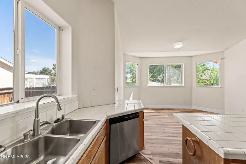 1023 Pepper, Fernley, Nevada 89408, 3 Bedrooms Bedrooms, ,2 BathroomsBathrooms,Residential,Residential,Pepper,250054583