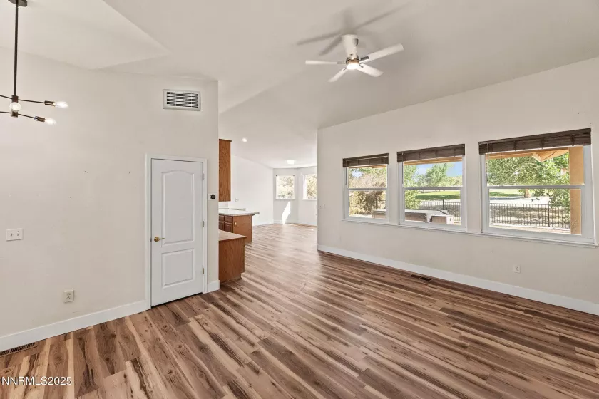 1023 Pepper, Fernley, Nevada 89408, 3 Bedrooms Bedrooms, ,2 BathroomsBathrooms,Residential,Residential,Pepper,250054583
