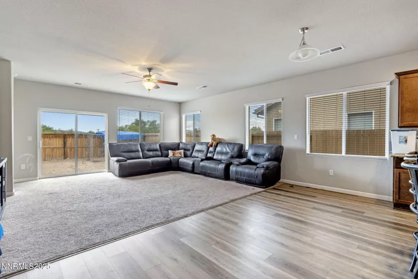 14405 Durham, Reno, Nevada 89506, 4 Bedrooms Bedrooms, ,3 BathroomsBathrooms,Residential,Residential,Durham,250054582