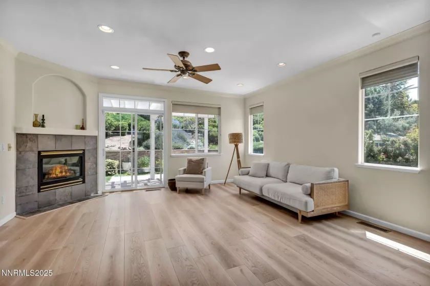 2467 Sorrento, Sparks, Nevada 89434, 3 Bedrooms Bedrooms, ,2 BathroomsBathrooms,Residential,Residential,Sorrento,250054584