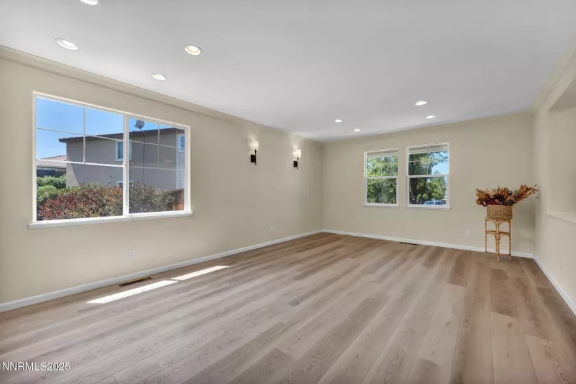 2467 Sorrento, Sparks, Nevada 89434, 3 Bedrooms Bedrooms, ,2 BathroomsBathrooms,Residential,Residential,Sorrento,250054584