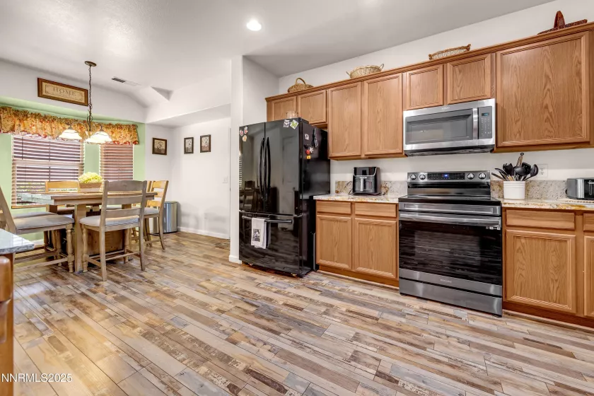 519 Sand Crane, Sparks, Nevada 89436, 3 Bedrooms Bedrooms, ,2 BathroomsBathrooms,Residential,Residential,Sand Crane,250054572
